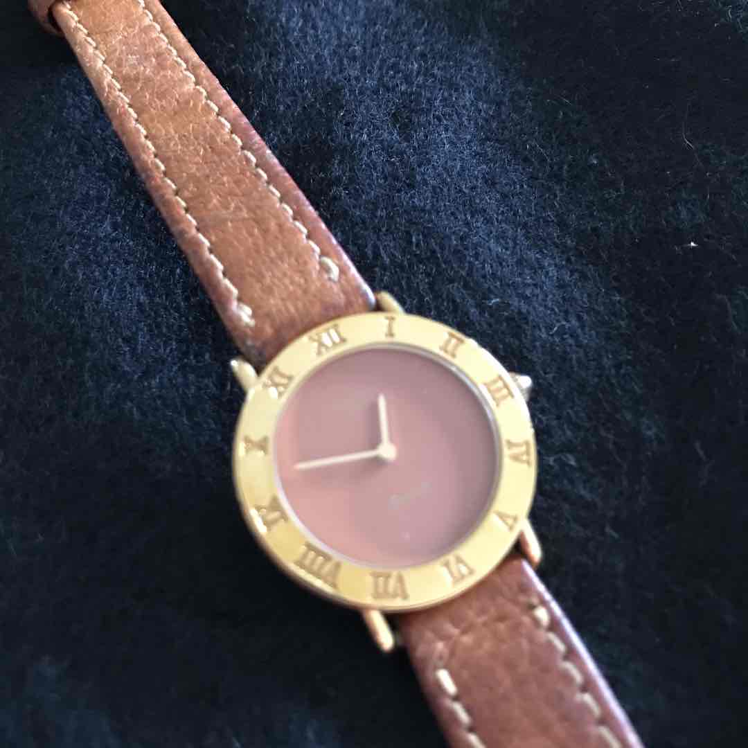 Lanvis Analog Quartz Women