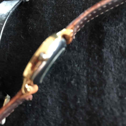 Lanvis Analog Quartz Women