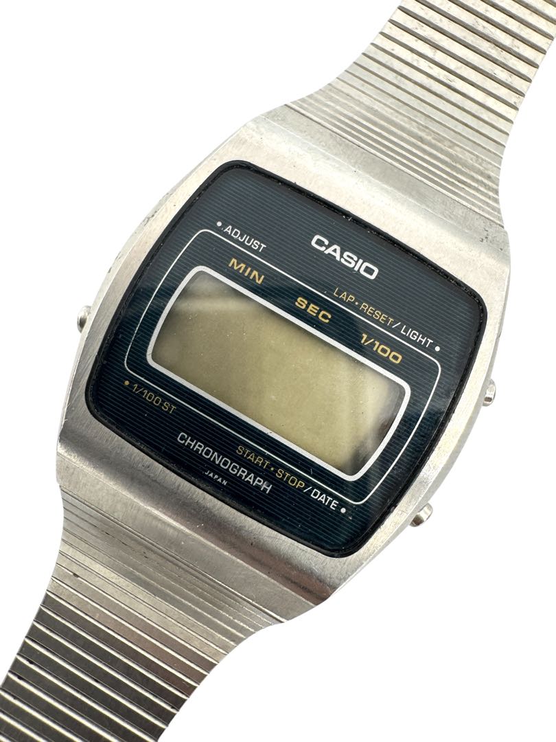 Casio Digital Watch B-198M Vintage Wristwatch 31Mm - Antique, For Parts/Repair