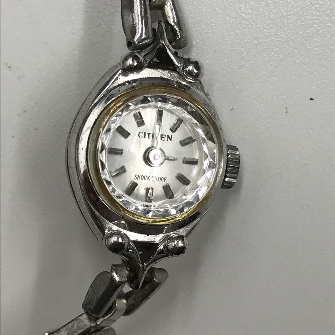 CITIZEN Analog Mechanical (Manual) Women