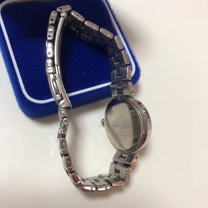Amanda Bellan Analog Quartz Women