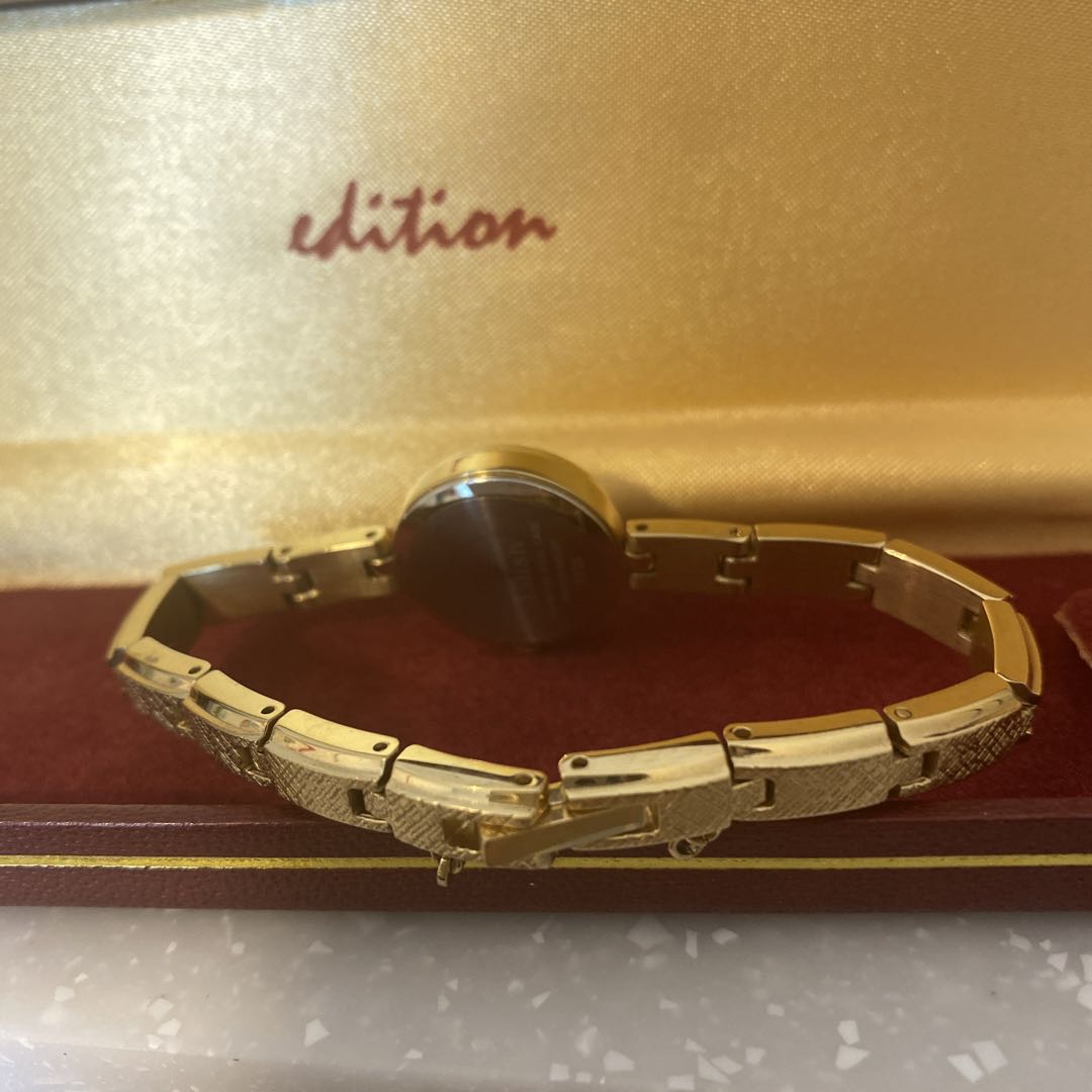 Citizen Lilish Analog Quartz Women