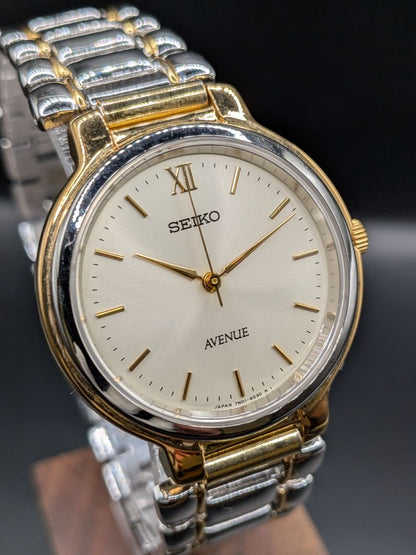 Seiko avenue 7F01-6F50 Analog Quartz Men Beautiful Item Battery & Gasket Replaced