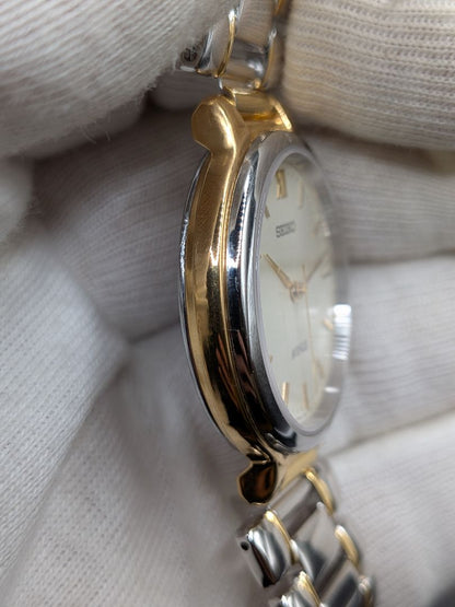 Seiko avenue 7F01-6F50 Analog Quartz Men Beautiful Item Battery & Gasket Replaced