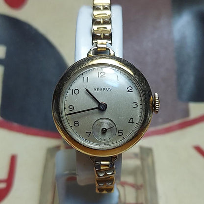 Benrus Analog Mechanical (Manual) Women