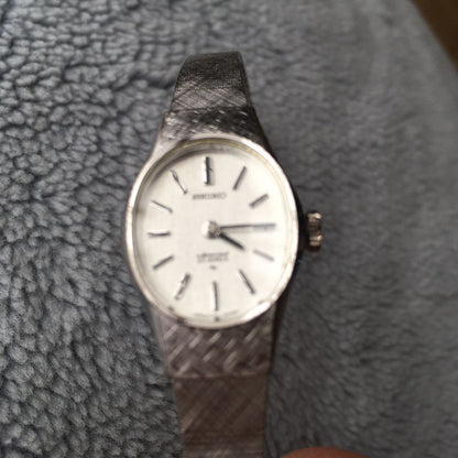 Seiko Special Analog Mechanical (Manual) Women