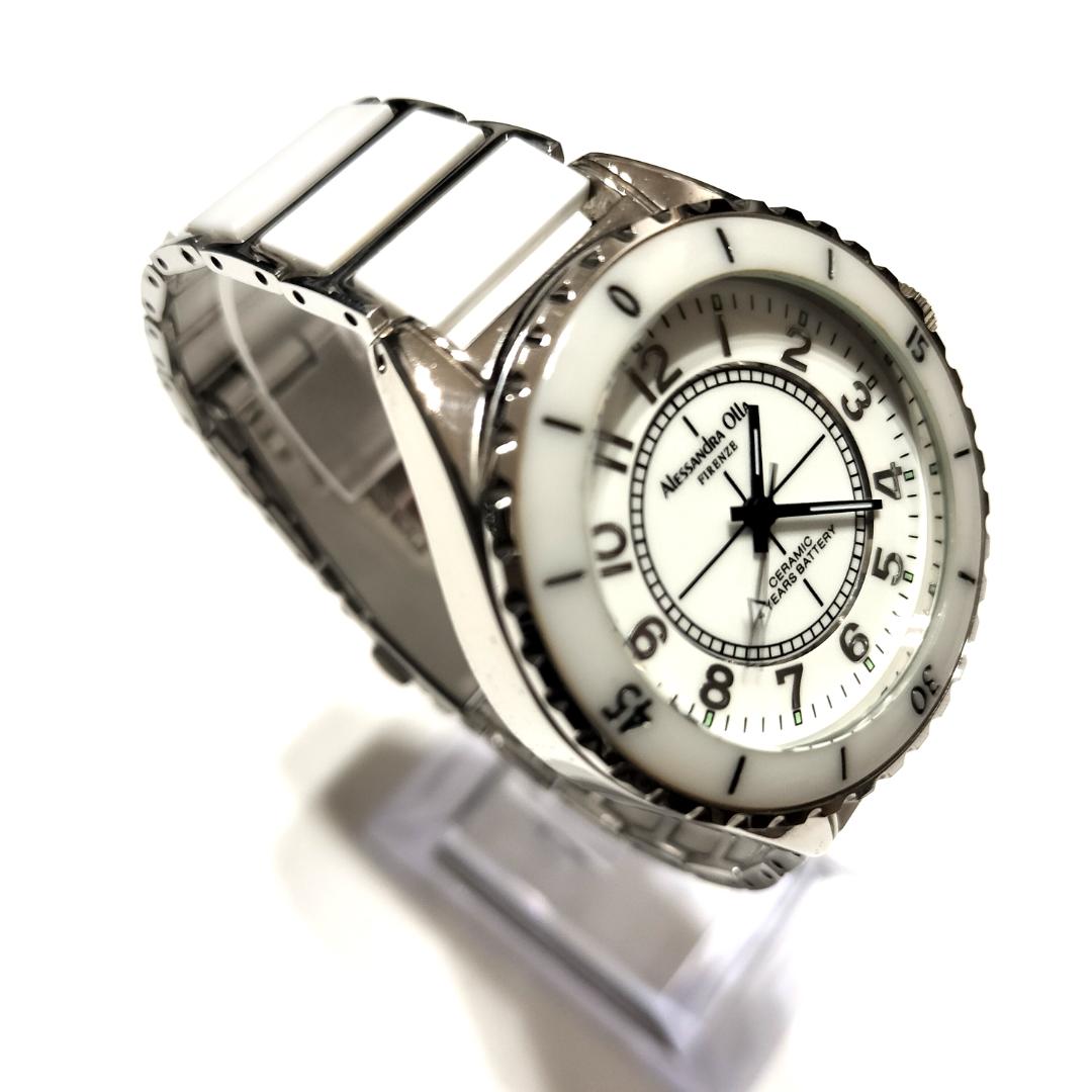Alessandra Olla Analog Quartz Women Ceramic Watch White