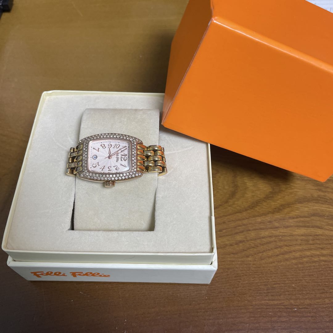 Analog Quartz Women