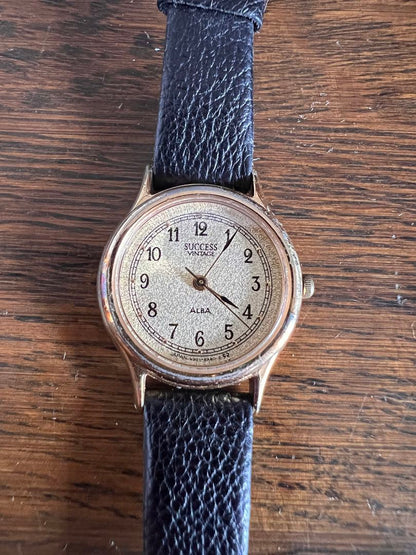 Seiko Alba SUCCESS Analog Quartz Women