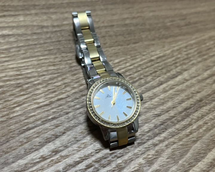 Vendome Aoyama Analog Quartz Women