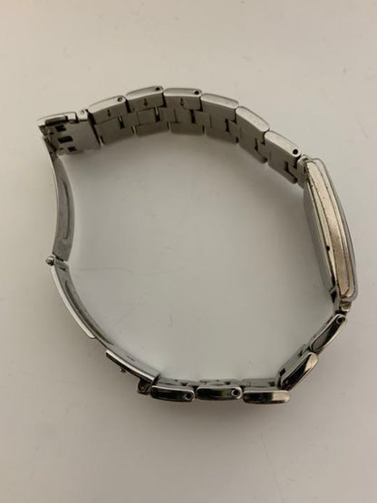 Agnes B. V700-5J40 Analog Quartz Women