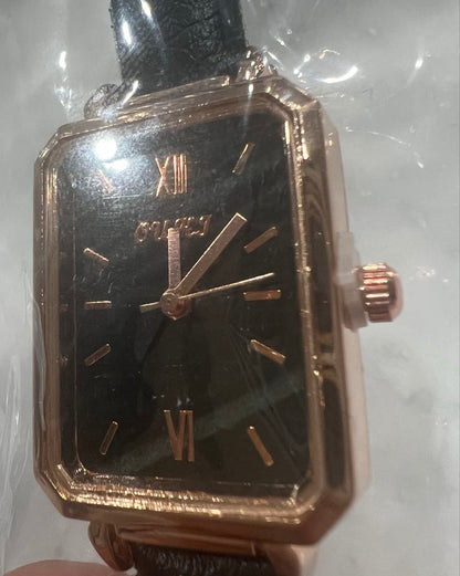 Guess Analog Quartz Women