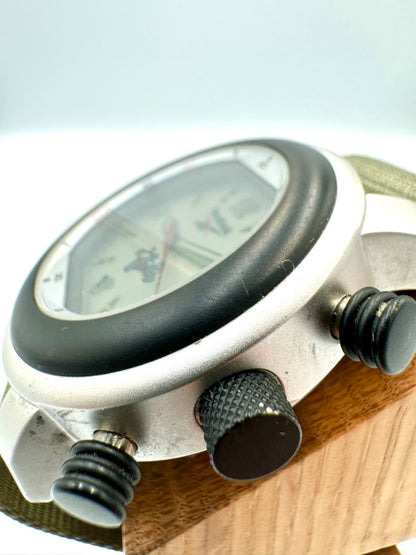 Reebok Analog Quartz Men Watch Y2K