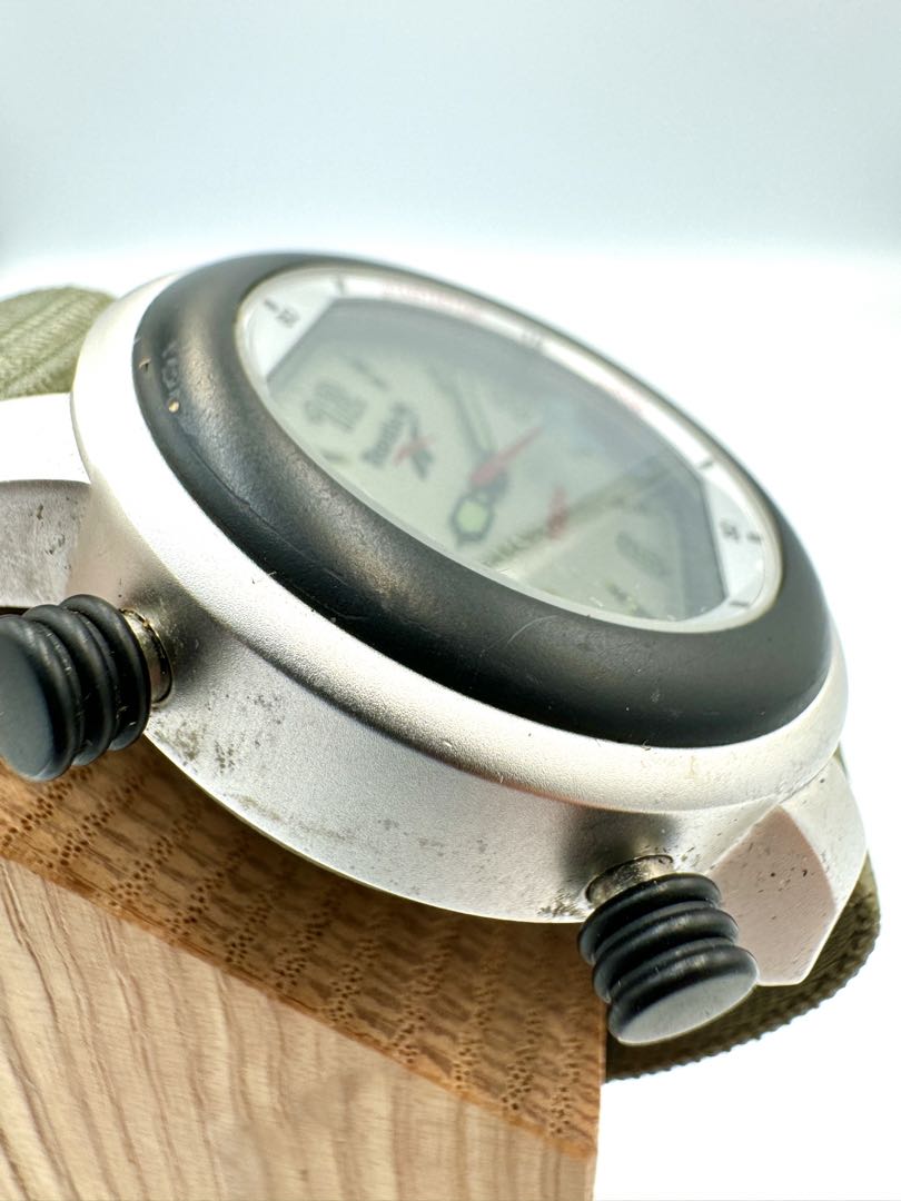 Reebok Analog Quartz Men Watch Y2K