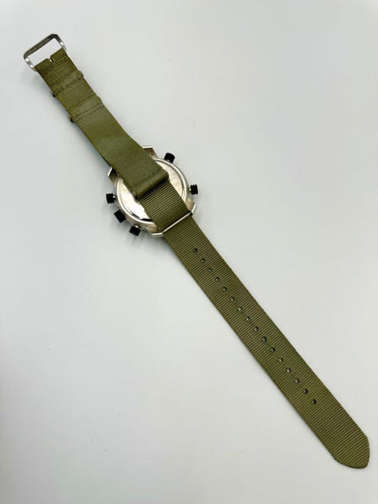 Reebok Analog Quartz Men Watch Y2K