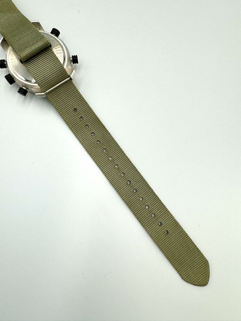Reebok Analog Quartz Men Watch Y2K