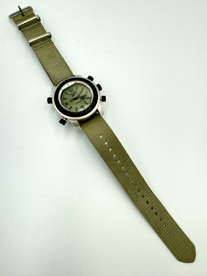 Reebok Analog Quartz Men Watch Y2K