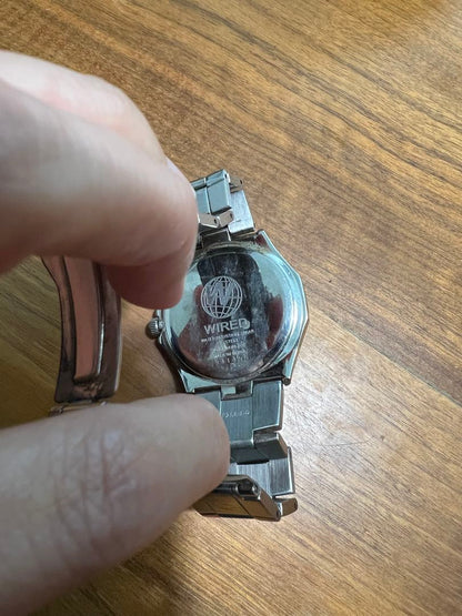 Seiko Wired V14J-0AV0 Analog Solar Men