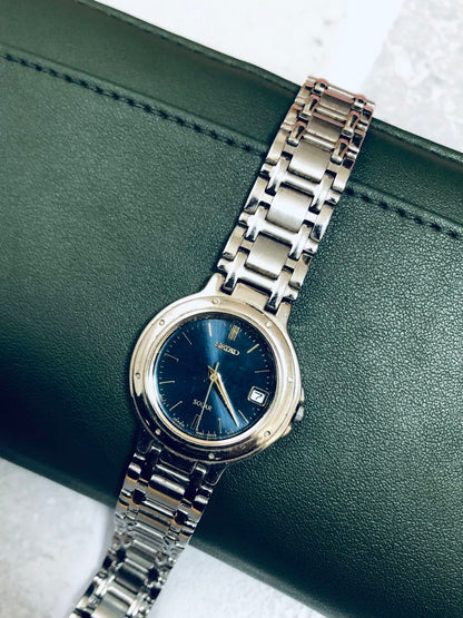 Seiko V182-0C30 Analog Solar Women