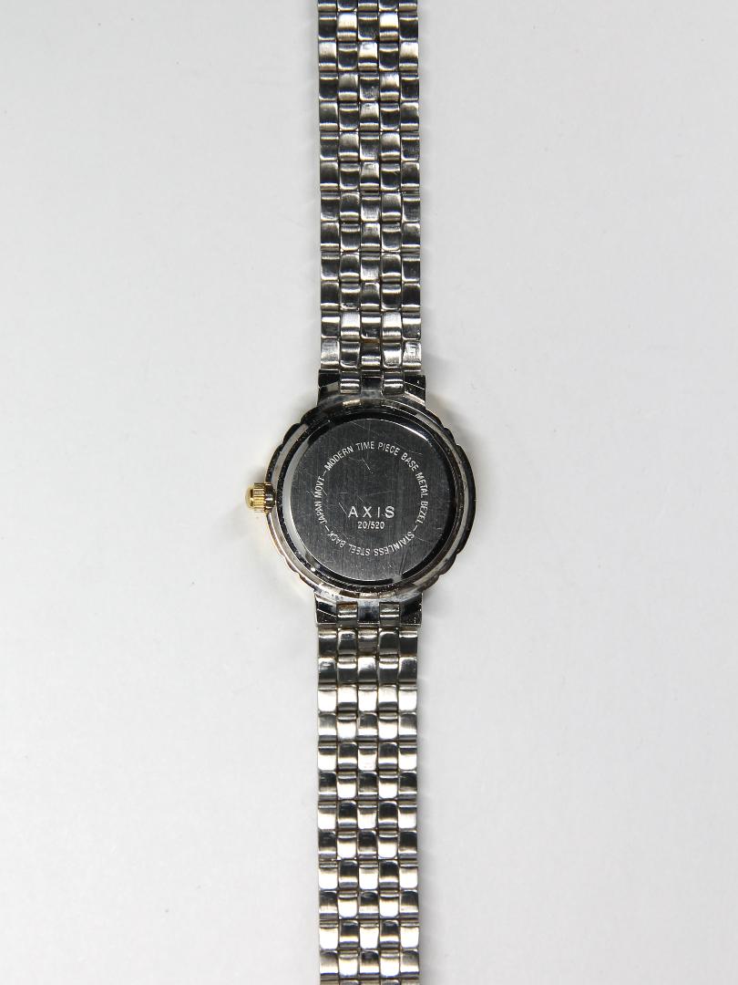 Analog Quartz Women
