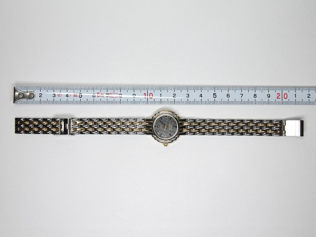 Analog Quartz Women