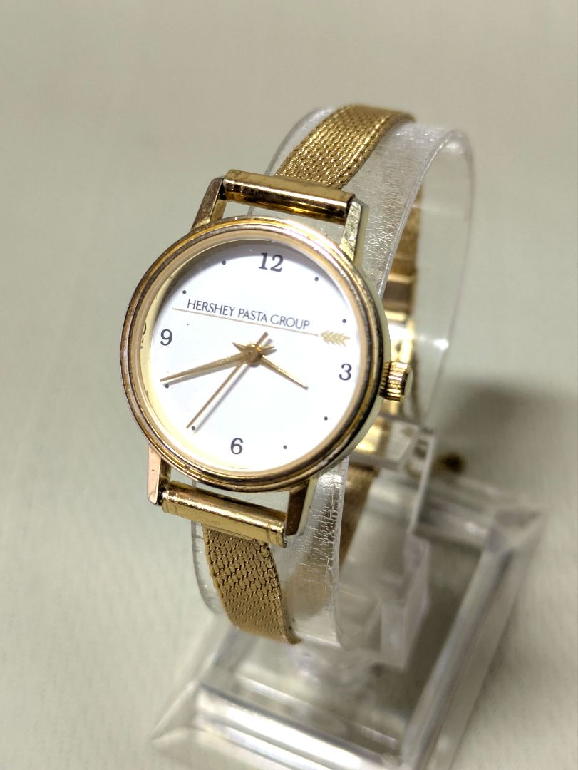 Hershey Pasta Group Analog Quartz Women ハーシーパスタグループ ブレスレットウォッチ 稼働中