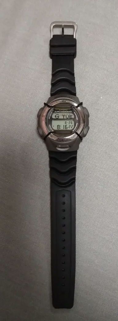 G-shock BGF-111 Digital Quartz Women