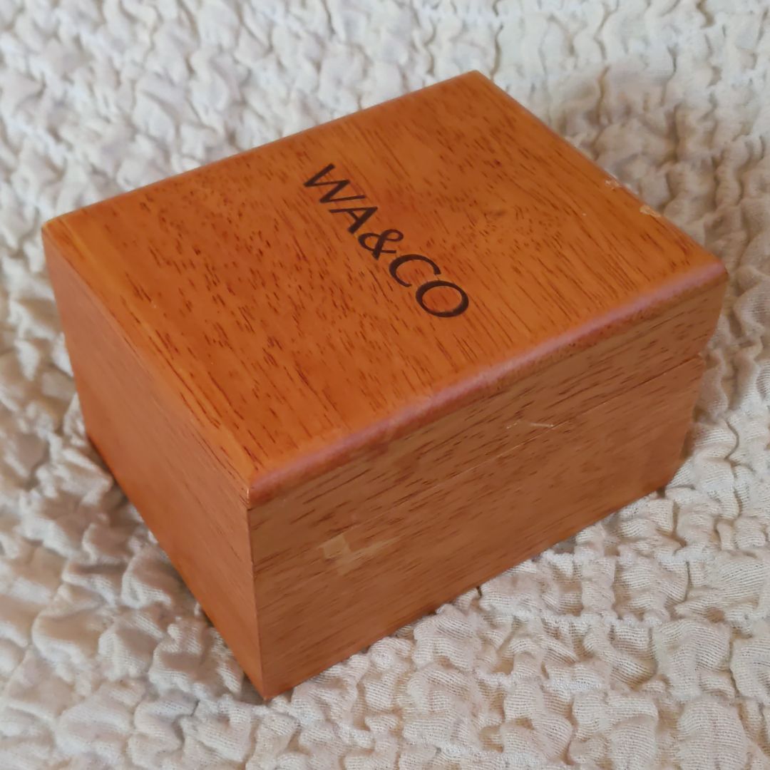 Analog Quartz Women