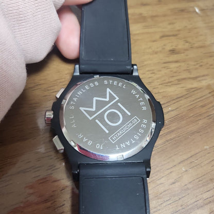 Hyakuichl Analog Mechanical (Automatic) Men