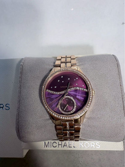 Analog Quartz Women