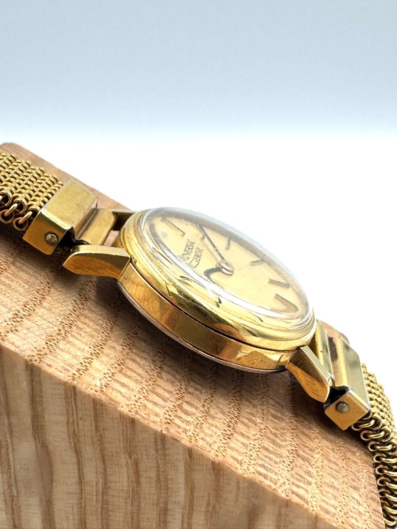 UNIVERSAL GENEVE Manual Winding Watch FOR PARTS