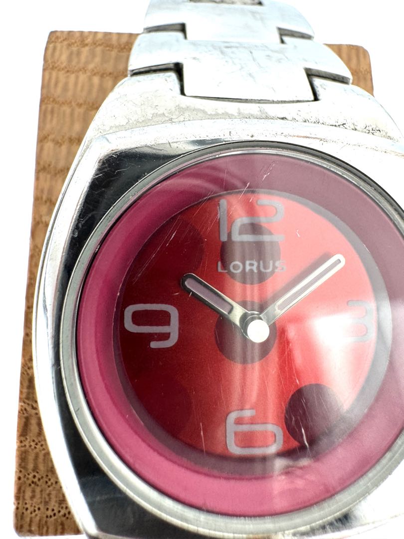 Seiko Lorus LR0810 Analog Quartz Women