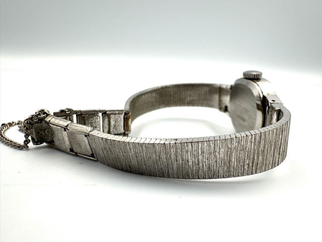 Edox Analog Mechanical (Manual) Women Manual Winding Watch