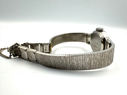 Edox Analog Mechanical (Manual) Women Manual Winding Watch