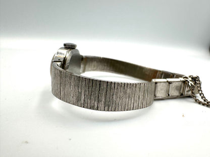 Edox Analog Mechanical (Manual) Women Manual Winding Watch