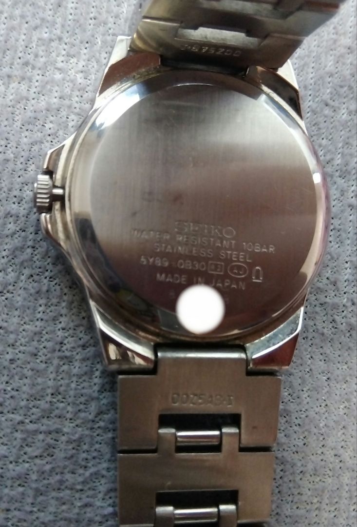 Seiko lk/lukia 5Y89-0B30 Analog Quartz Women