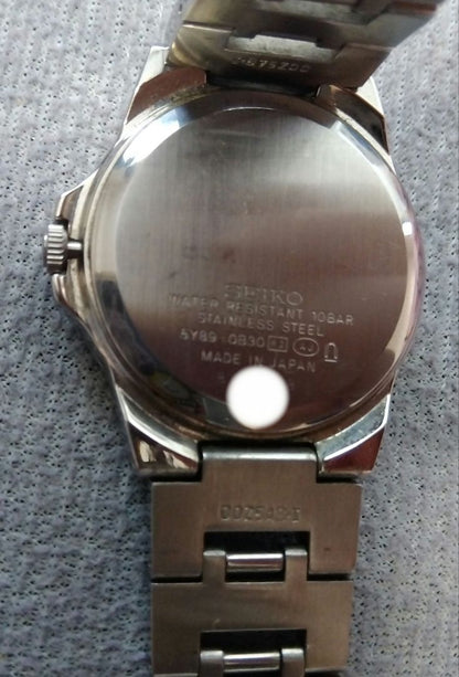 Seiko lk/lukia 5Y89-0B30 Analog Quartz Women