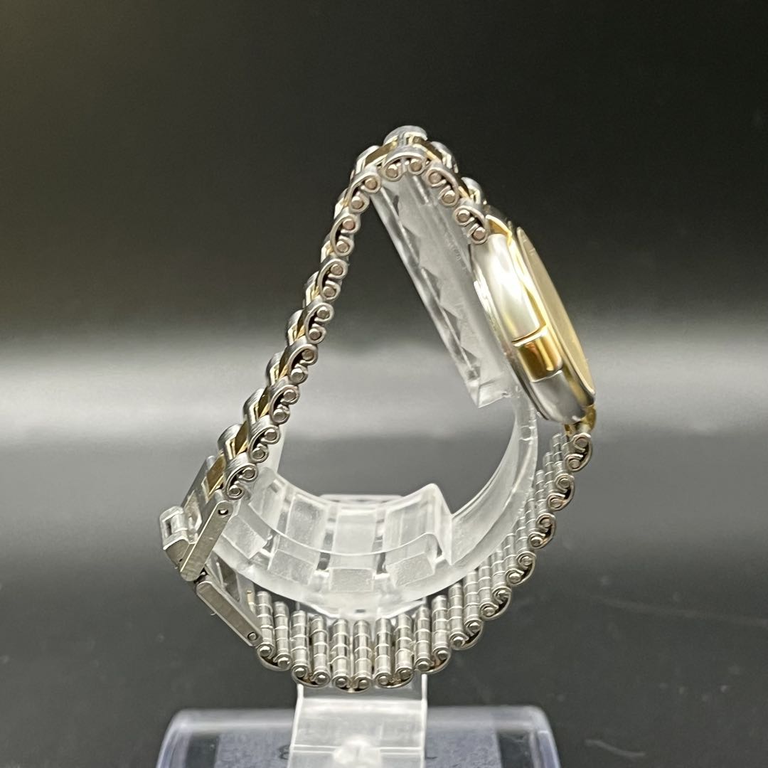 Guy Laroche Analog Quartz Women