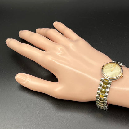 Guy Laroche Analog Quartz Women