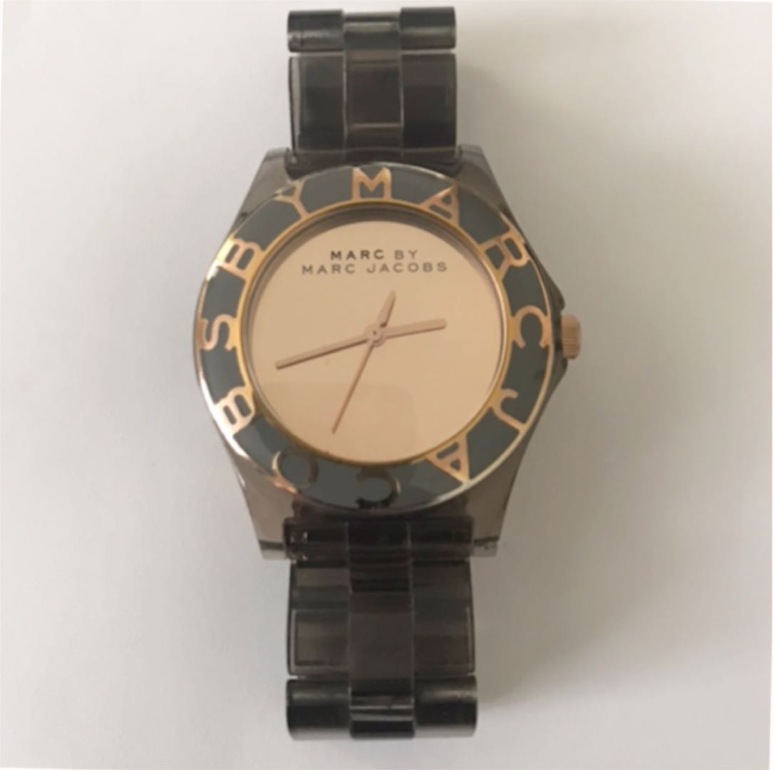 Marc by Jacobs Analog Quartz Women