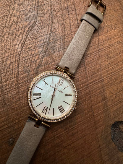 Michael Kors Analog Quartz Women