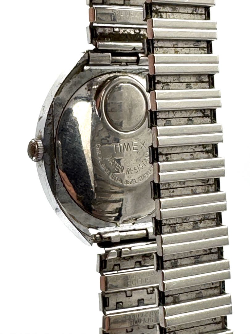Timex Electric Analog Quartz Men Vintage Round Silver Sunburst Dial Speidel Band Watch For Parts