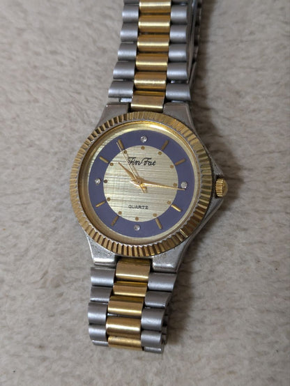 Fin Fai Analog Quartz Men フィン・ファイ ゴールドシルバー 時計