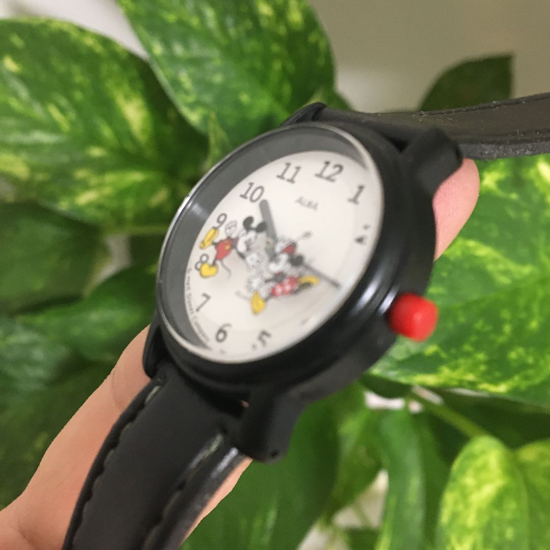 Seiko Alba Disney Analog Quartz Women Rare Retro Mickey & Minnie Watch