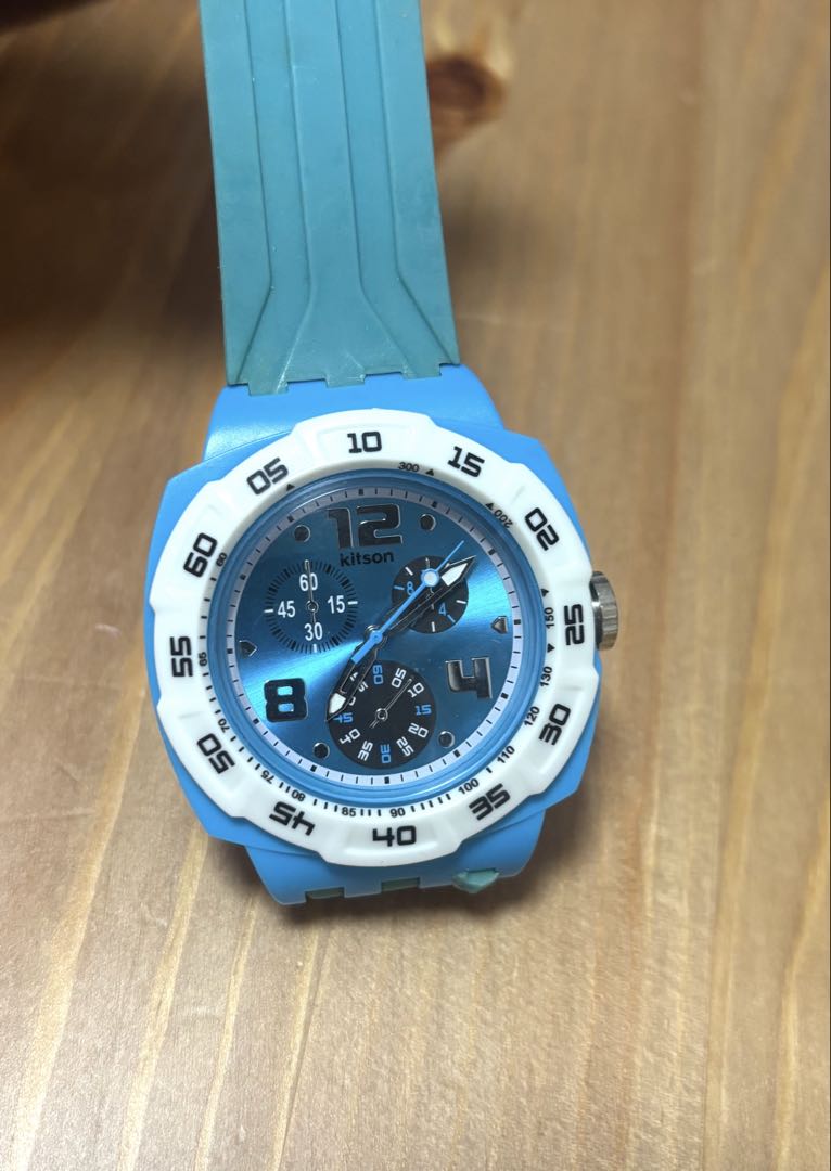 Kitson Analog Quartz Women