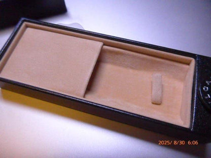 Analog Mechanical (Manual) Men
