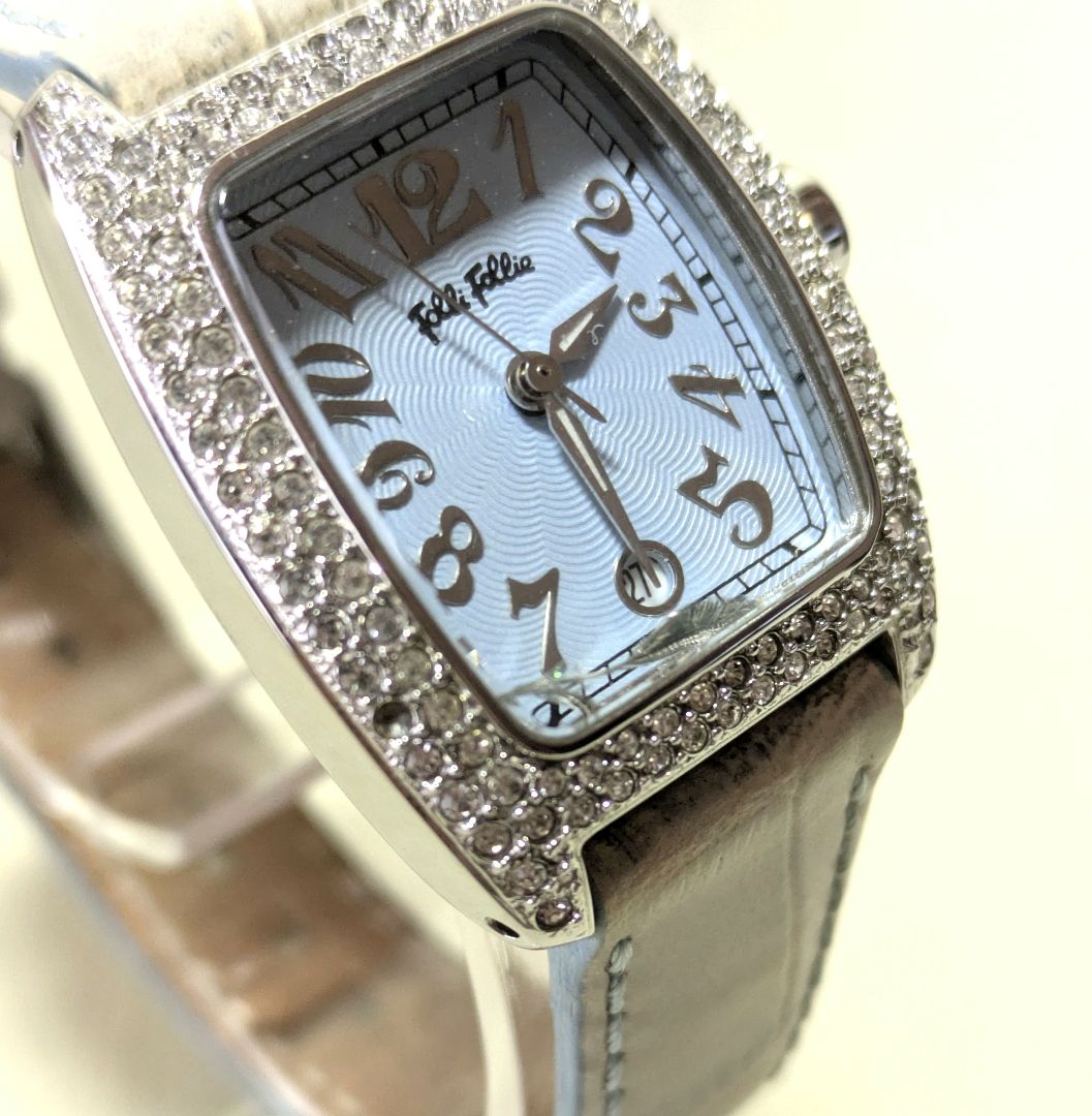 Folli Follie Analog Quartz Women フォリフォリ ストーン付き水色 カレンダー付き 稼働中