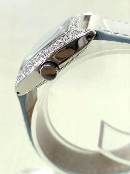 Folli Follie Analog Quartz Women フォリフォリ ストーン付き水色 カレンダー付き 稼働中