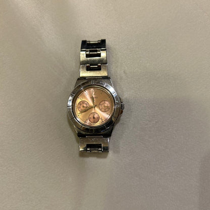 Seiko lk/lukia Analog Quartz Women