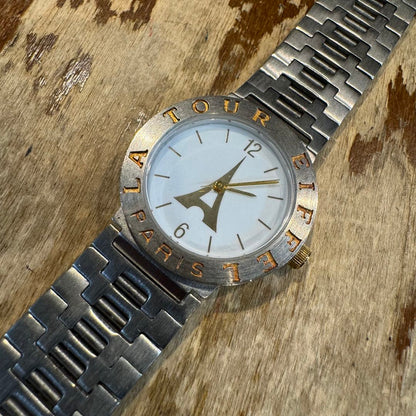 THE EIFFEL TOWER PARIS Analog Quartz Women